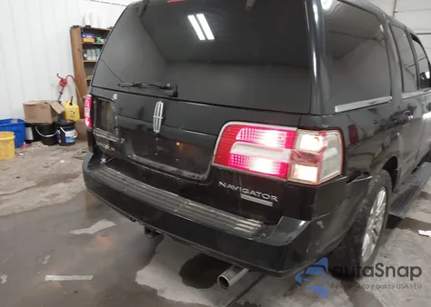 2008 Lincoln Navigator из США, поврежденный, VIN 5LMFU28528LJ22520